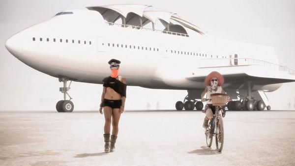  Boeing 747   Burning Man (7  + )