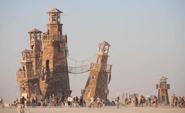 -10:      Burning Man-2016